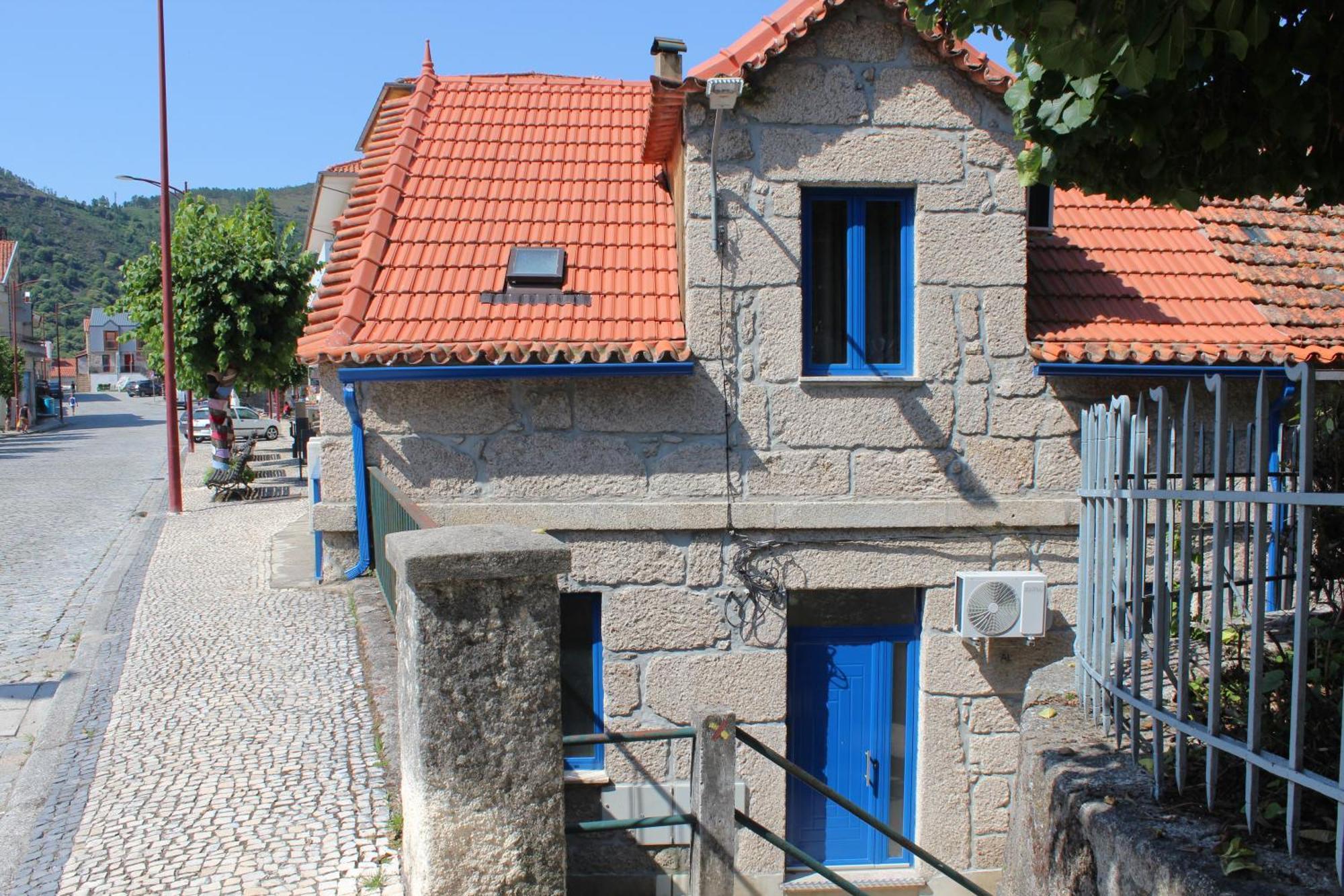 Casa Da Carreira De Loriga Apartment Exterior photo